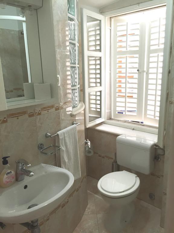 Hostel Angelina Old Town Dubrovnik Bagian luar foto