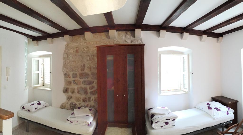 Hostel Angelina Old Town Dubrovnik Bagian luar foto