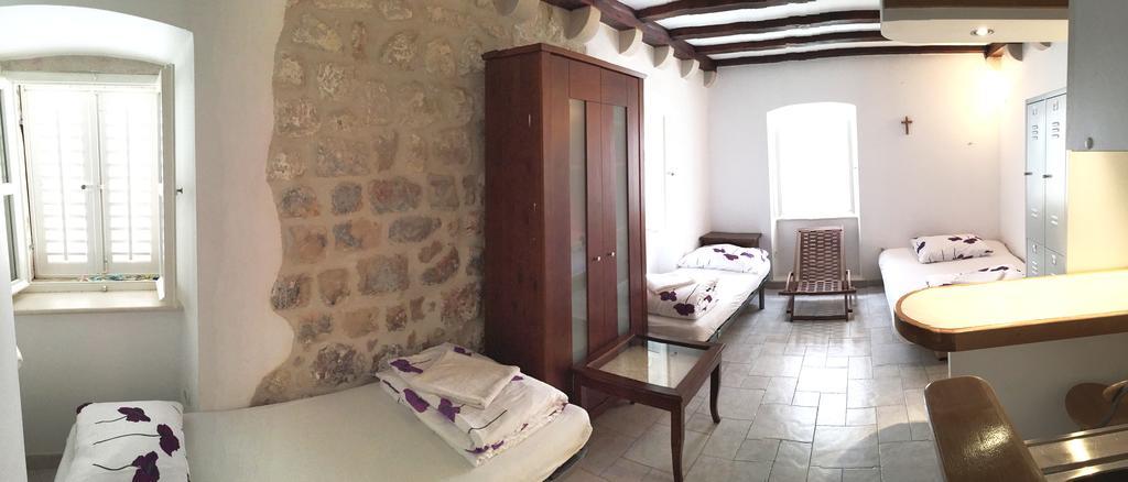 Hostel Angelina Old Town Dubrovnik Bagian luar foto