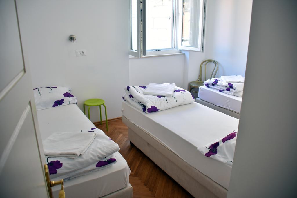Hostel Angelina Old Town Dubrovnik Bagian luar foto
