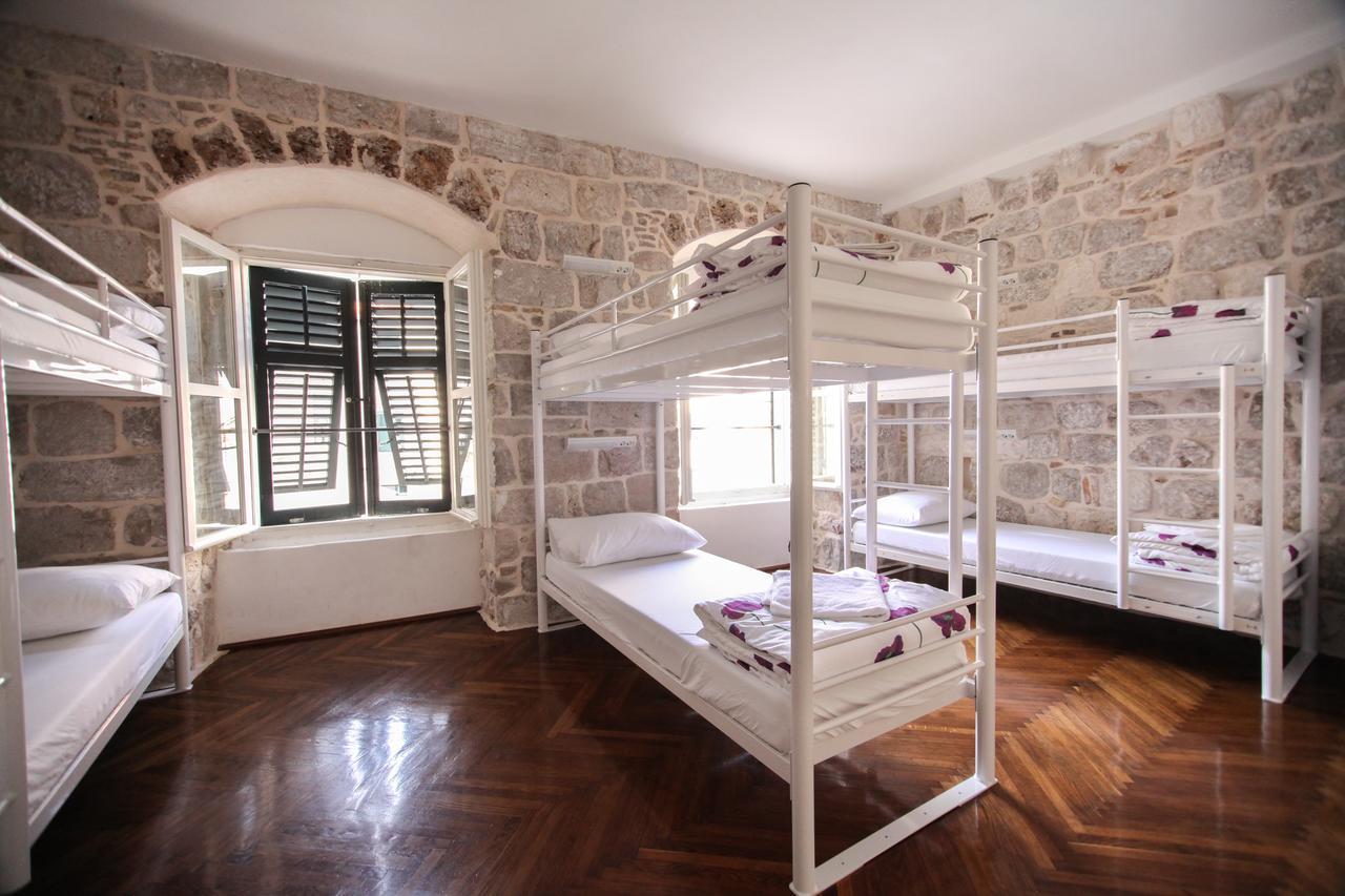 Hostel Angelina Old Town Dubrovnik Bagian luar foto