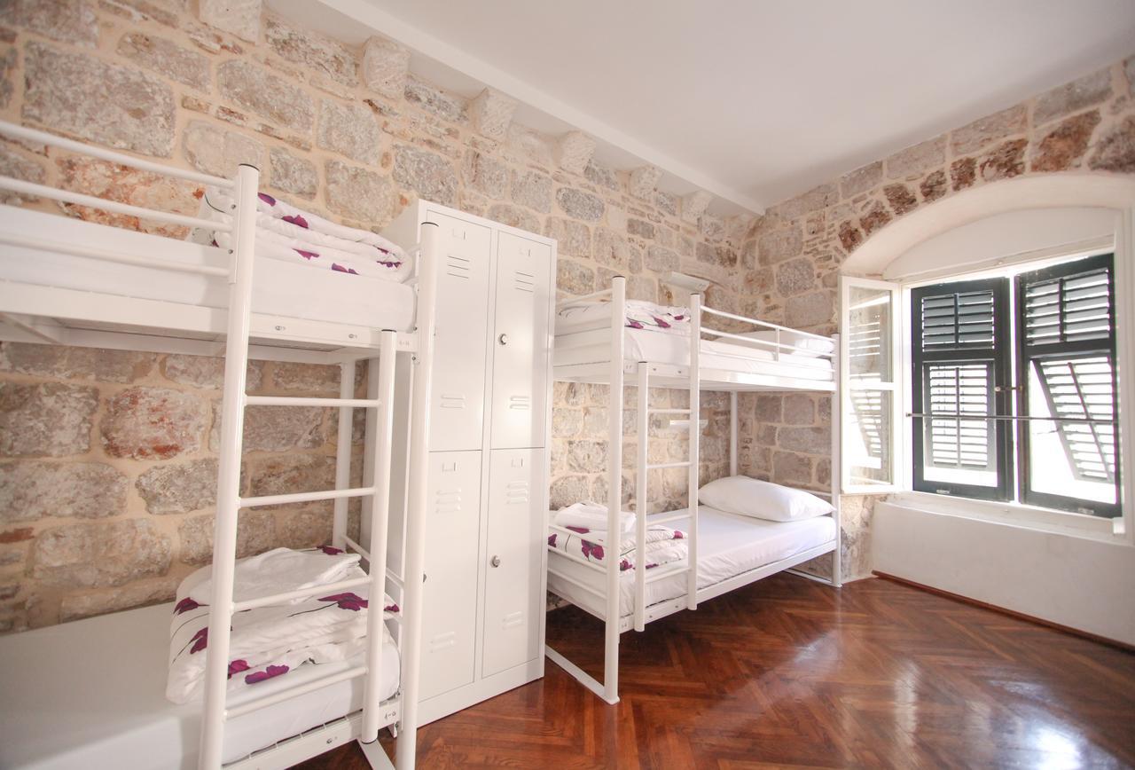 Hostel Angelina Old Town Dubrovnik Bagian luar foto